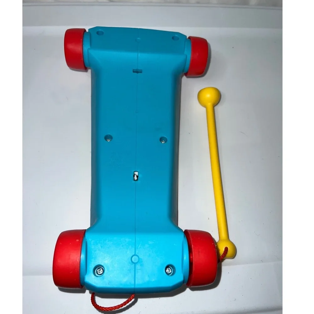 Fisher Price Pull‎ Along Xylophone Toy Rainbow Keys Music Learning Wheels